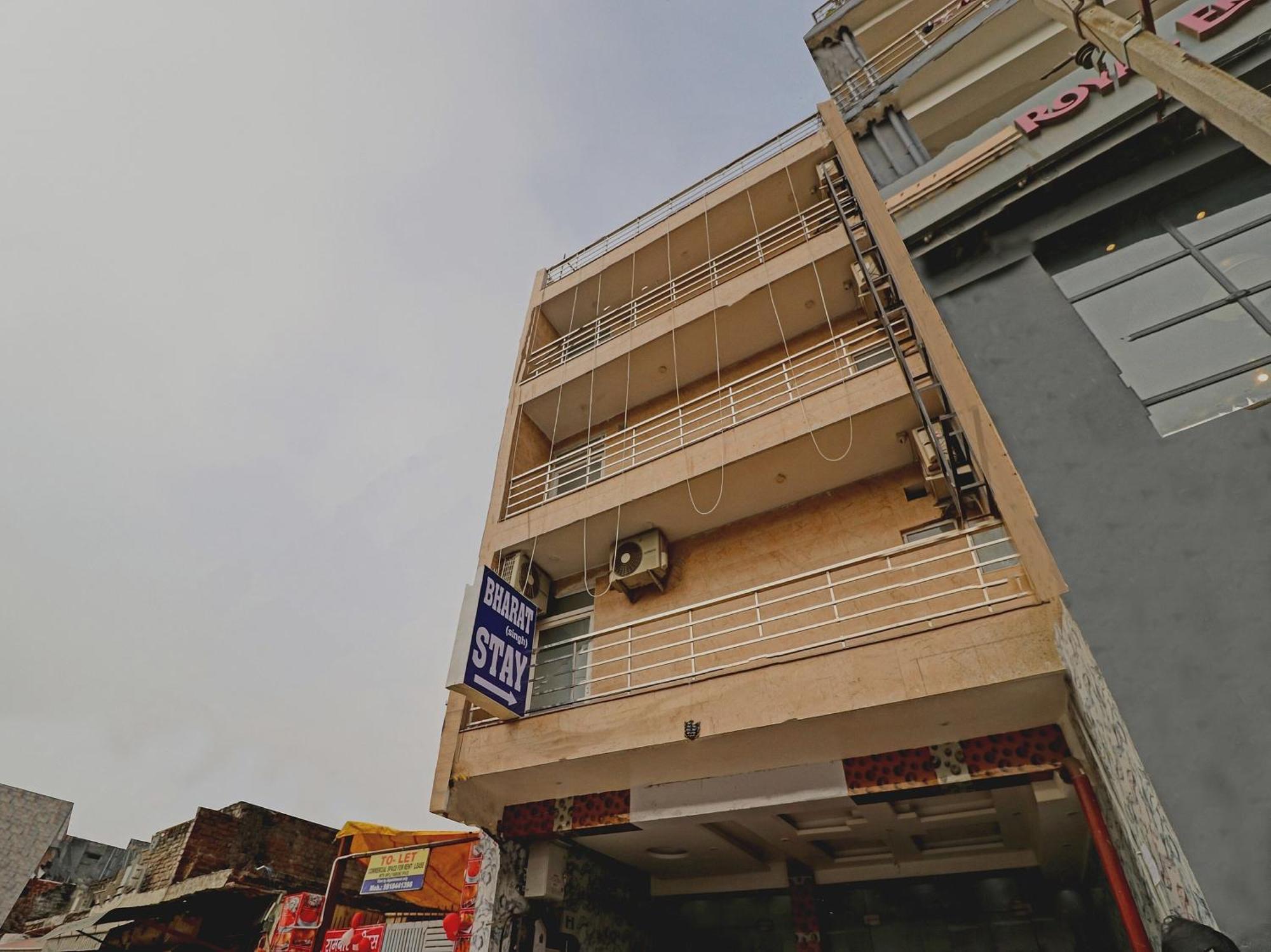 Hotel O Bharat Stay Near Indira Gandhi International Airport Nueva Delhi Exterior foto